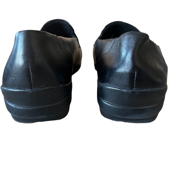 EARTH Shoes Appleton Leather Loafer - Picture 3 of 5